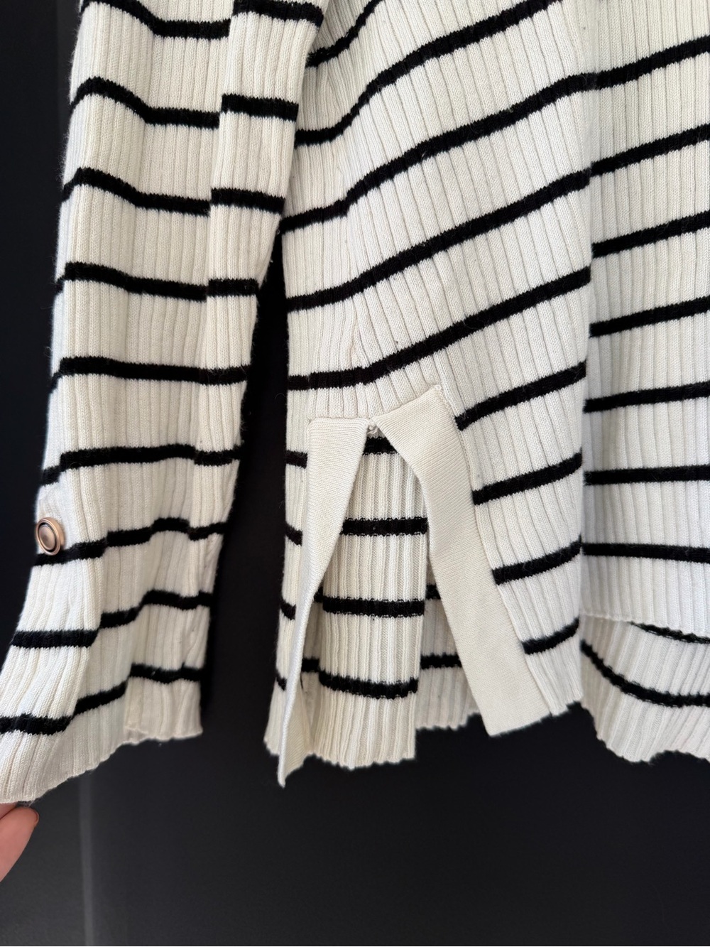 Liz Claiborne White and Black Striped Crewneck Sweater - Picture 3 of 6